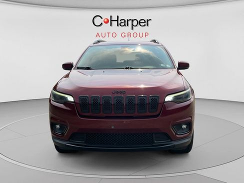 Used 2019 Jeep Cherokee Latitude Plus AWD/4WD image 5