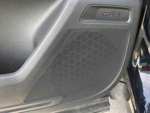 Used 2023 Honda CR-V LX image 15