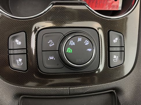 Certified 2023 GMC Acadia AT4 w/ Technology Package image 29