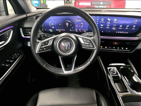 Used 2024 Buick Envision Preferred AWD/4WD image 17