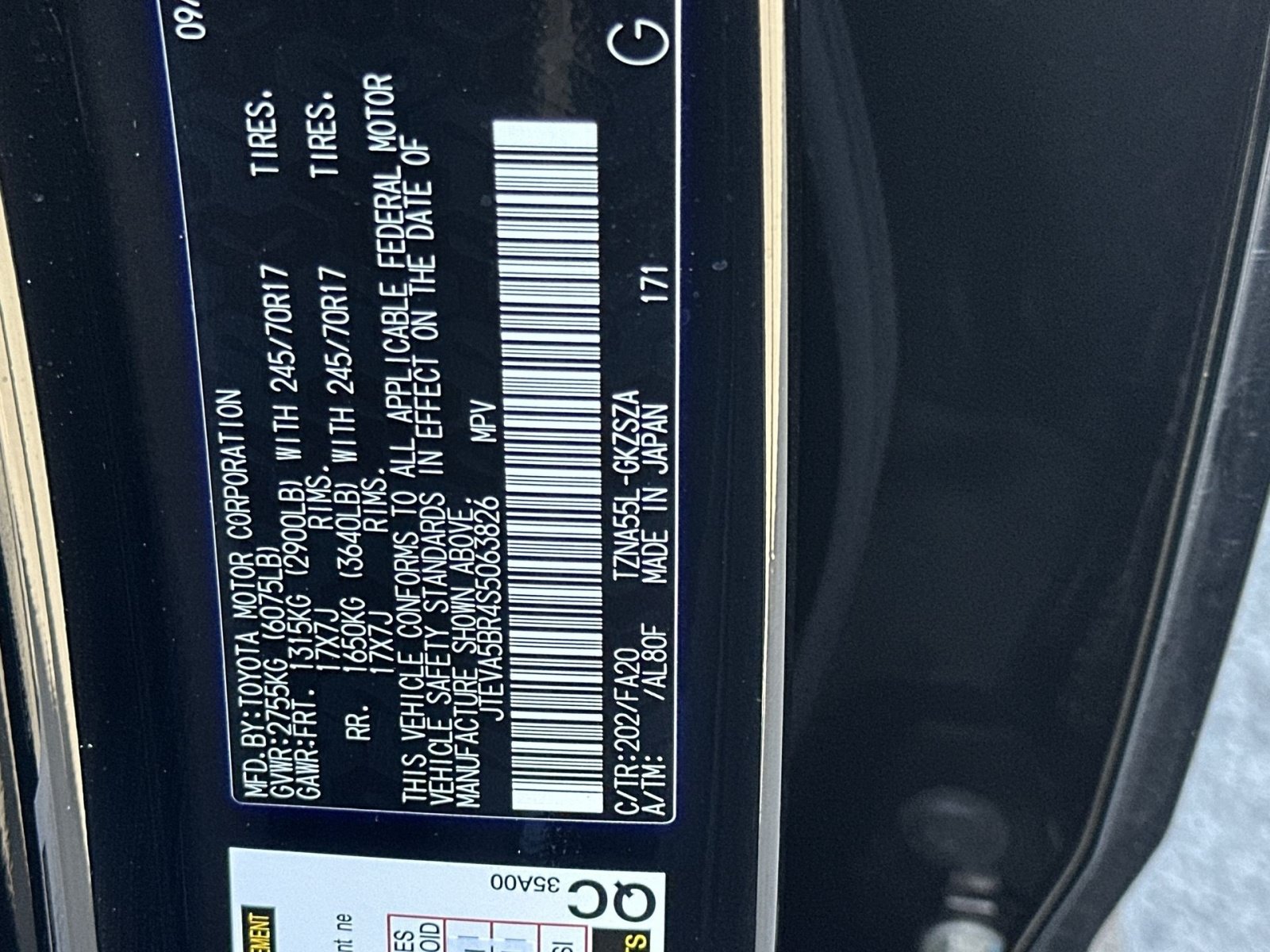 Used 2025 Toyota 4Runner SR5 AWD/4WD image 29