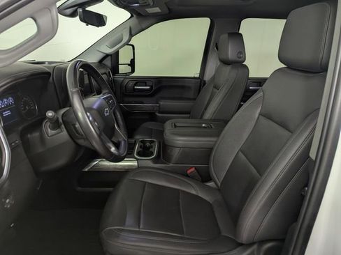 Used 2022 Chevrolet Silverado 3500 LTZ w/ LTZ Plus Package AWD/4WD image 9