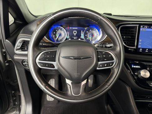 Used 2021 Chrysler Pacifica Pinnacle image 26