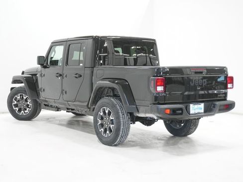 New 2026 Jeep Gladiator Sport image 5