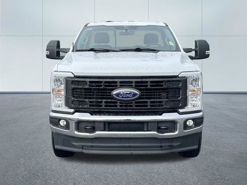 Used 2024 Ford F350 XL w/ 360-Degree Camera Package AWD/4WD image 12