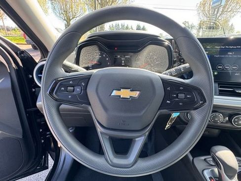 New 2026 Chevrolet Trax LS FWD image 20