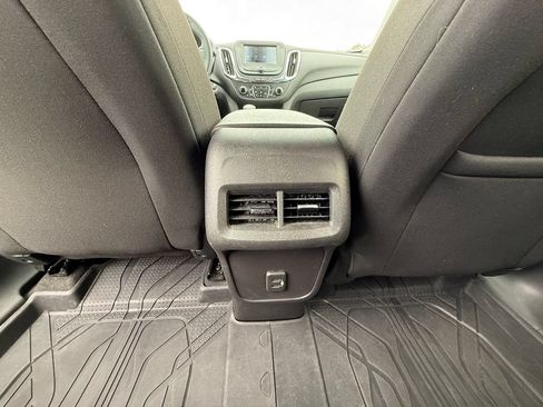 Certified 2024 Chevrolet Equinox LT w/ LPO, Floor Liner Package FWD image 30