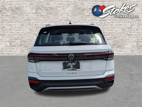Certified 2025 Volkswagen Taos S FWD image 5