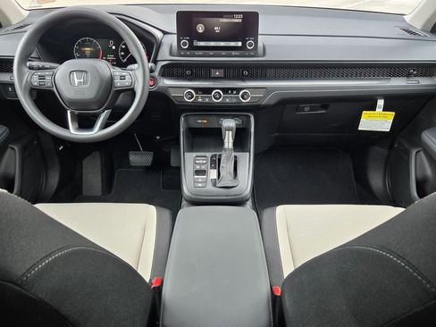 Certified 2025 Honda CR-V LX image 16