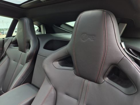 Used 2017 Jaguar F-TYPE R AWD/4WD image 16