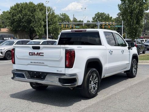 Used 2026 GMC Sierra 1500 SLT AWD/4WD image 19