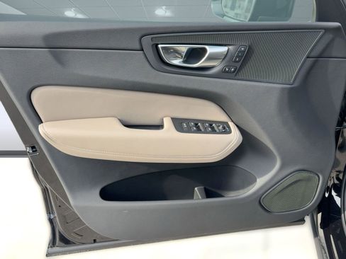 New 2026 Volvo XC60 B5 Plus w/ Climate Package image 12