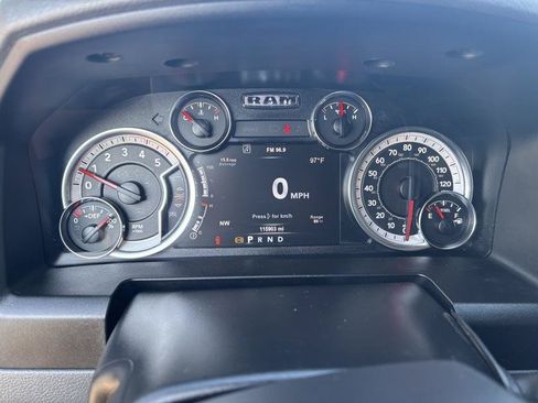 Used 2018 RAM 3500 SLT w/ Luxury Group AWD/4WD image 12