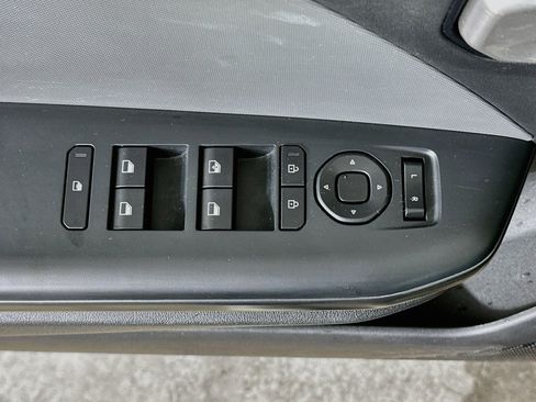 Used 2025 Kia K4 FWD image 15