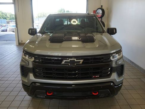Used 2024 Chevrolet Silverado 1500 LT Trail Boss w/ Convenience Package II AWD/4WD image 15