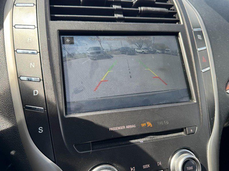 Used 2017 Lincoln MKC Select w/ Select Plus Package AWD/4WD image 24
