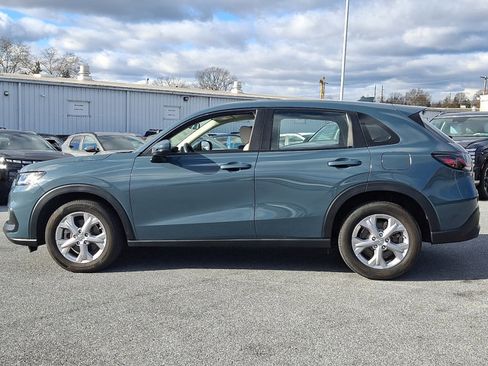 Used 2024 Honda HR-V LX image 7