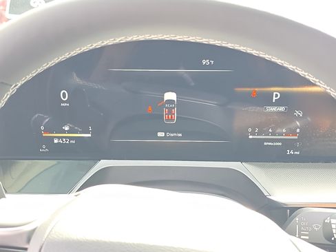 New 2026 INFINITI QX80 Luxe w/ Cargo Package image 32