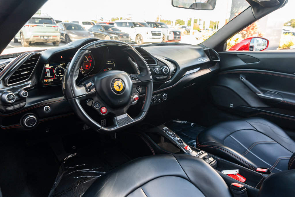 Used 2018 Ferrari 488 Spider RWD image 44