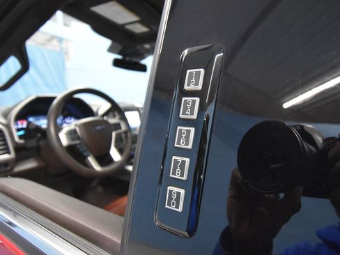 Used 2020 Ford F250 King Ranch w/ King Ranch Ultimate Package image 4