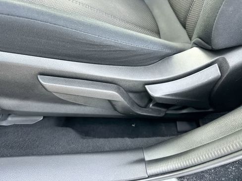 Certified 2023 Subaru Crosstrek 2.0i image 22