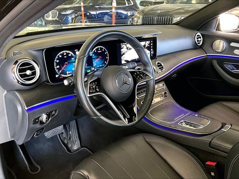 Used 2023 Mercedes-Benz E 450 4MATIC Sedan image 17