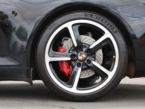 Used 2015 Porsche 911 Carrera S RWD image 57