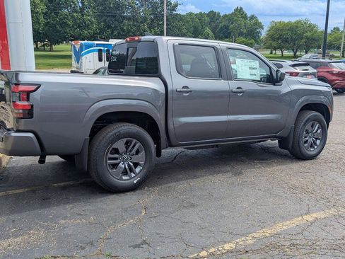New 2026 Nissan Frontier SV w/ All-Weather Content Package AWD/4WD image 7