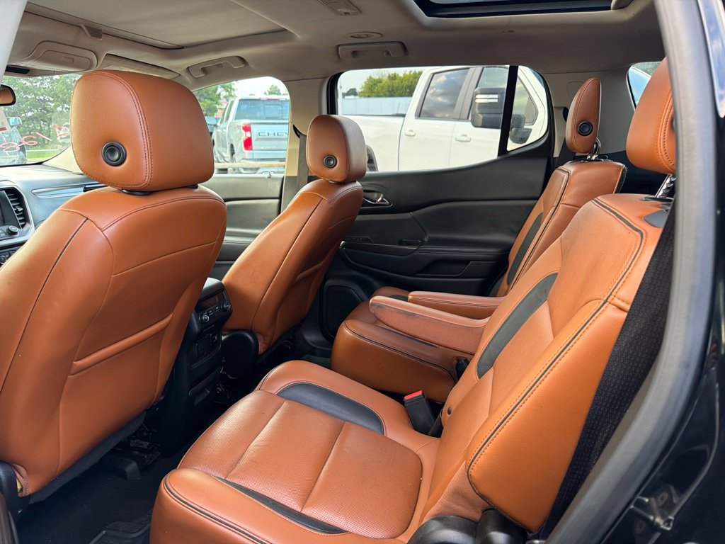 Used 2018 GMC Acadia SLT AWD/4WD image 5