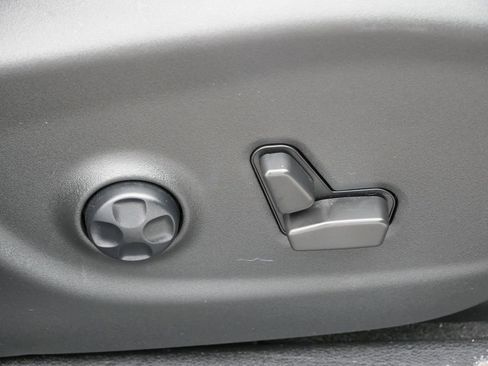 Used 2021 Jeep Cherokee Latitude Lux image 16