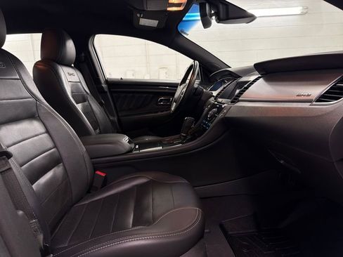 Certified 2019 Ford Taurus SHO image 22