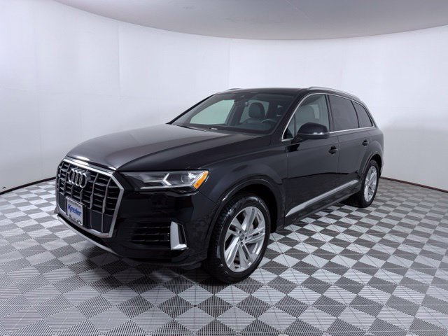 Used 2020 Audi Q7 3.0T Premium w/ Convenience Package AWD/4WD image 3