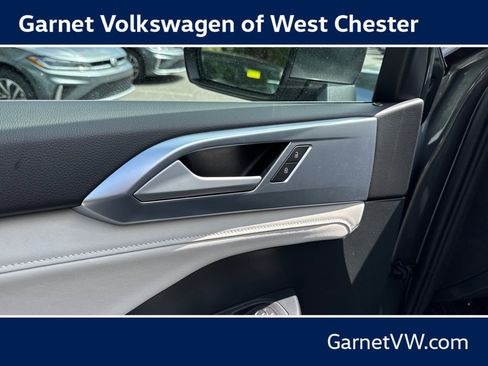 New 2026 Volkswagen Taos SE AWD/4WD image 34