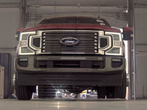Used 2022 Ford F350 King Ranch AWD/4WD image 3