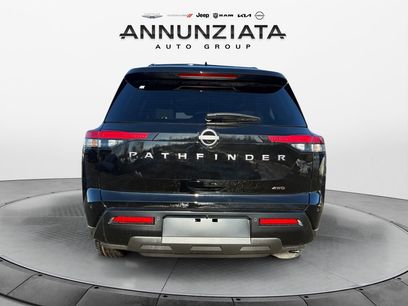New 2026 Nissan Pathfinder SV