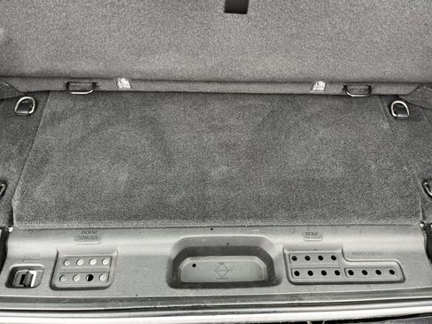 Used 2020 Jeep Wrangler Sport image 13