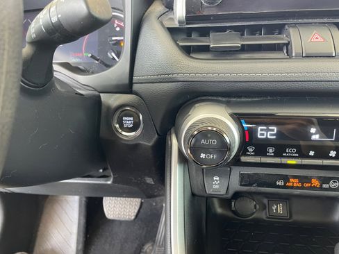 Used 2024 Toyota RAV4 XLE w/ Convenience Package FWD image 30