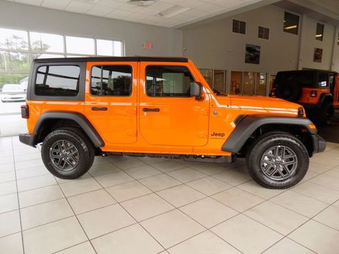 New 2026 Jeep Wrangler Unlimited Sport AWD/4WD image 9