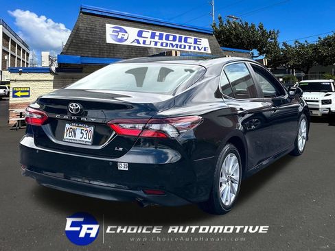 Used 2024 Toyota Camry LE FWD image 8
