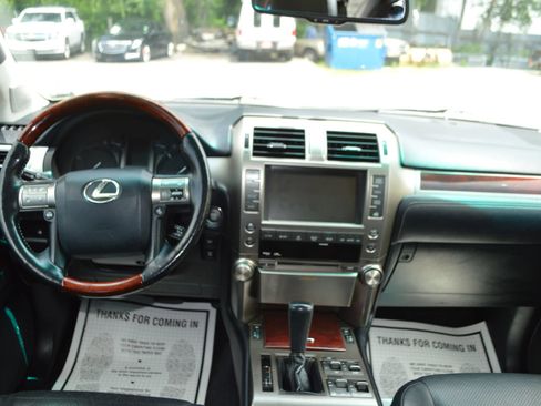 Used 2010 Lexus GX 460 Premium AWD/4WD image 17