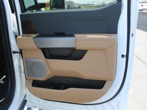 New 2026 Ford F350 Lariat w/ Lariat Premium Package AWD/4WD image 21