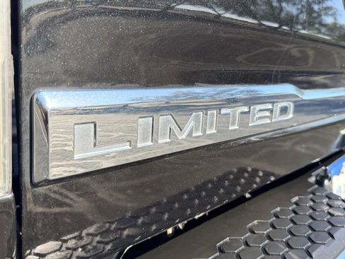 Used 2016 RAM 1500 Limited AWD/4WD image 12