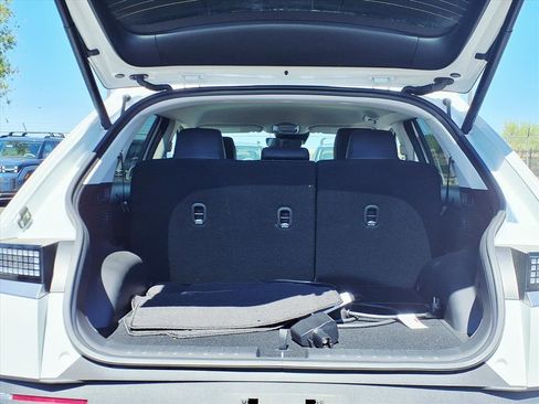 Used 2025 Hyundai Ioniq 5 SEL image 16