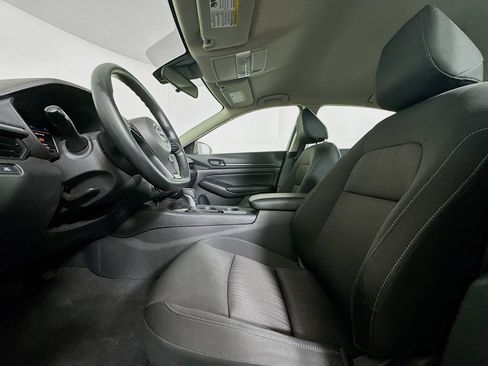 Used 2023 Nissan Altima 2.5 S FWD image 13