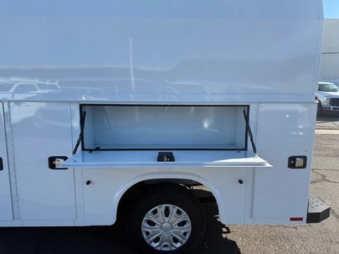 New 2024 Ford Transit 350 w/ Interior Upgrade Package image 18