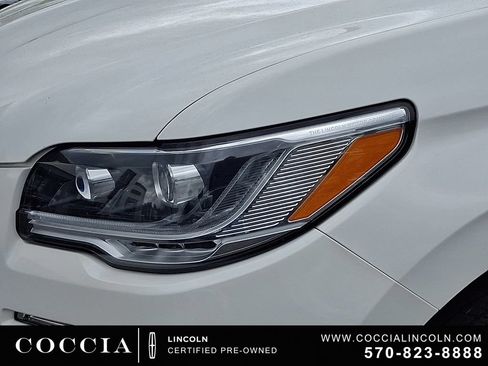 Certified 2024 Lincoln Navigator L Black Label AWD/4WD image 9