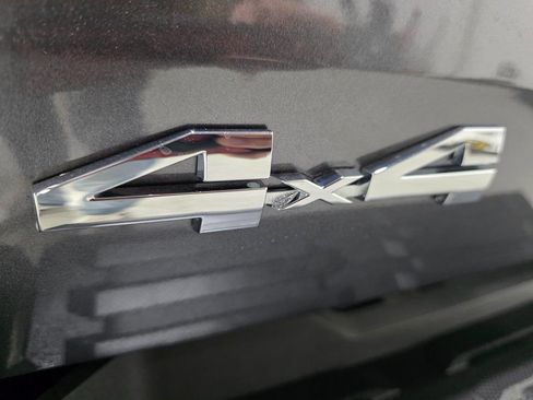 Used 2025 Toyota Tundra Limited image 34