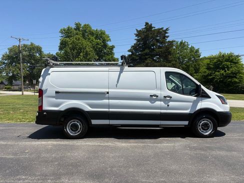 Used 2019 Ford Transit 250 148 Low Roof RWD image 7