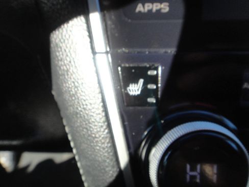 Used 2019 Subaru Legacy 2.5i Premium image 10