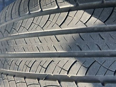 Used 2017 Ford Explorer XLT FWD image 28